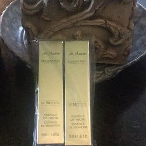 M.asam essence of youth